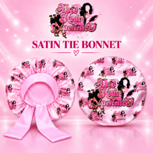 Da Hair Experience Satin Tie Bonnet – Pink Logo Print